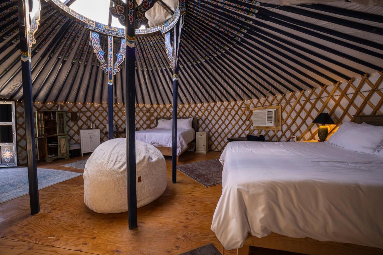 Family Style Star Gazing Yurt Ξενοδοχείο Twentynine Palms Εξωτερικό φωτογραφία